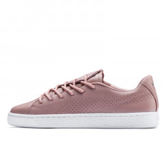 wmns basket crush perforated